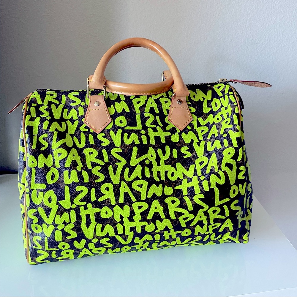 Rare LOUIS VUITTON Monogram Graffiti Speedy 30 neon green LV bag Sprouse